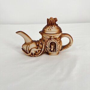 Rare Swagman Pottery Made In Australia Ceramic Tea Pot 8''L X 5.5'' H, Collectib